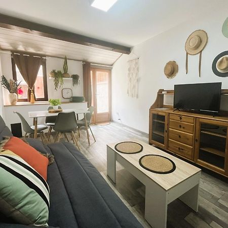Apartmán Au Pied Des Remparts 10 Rue Saint Jean Villefranche-de-Conflent Exteriér fotografie