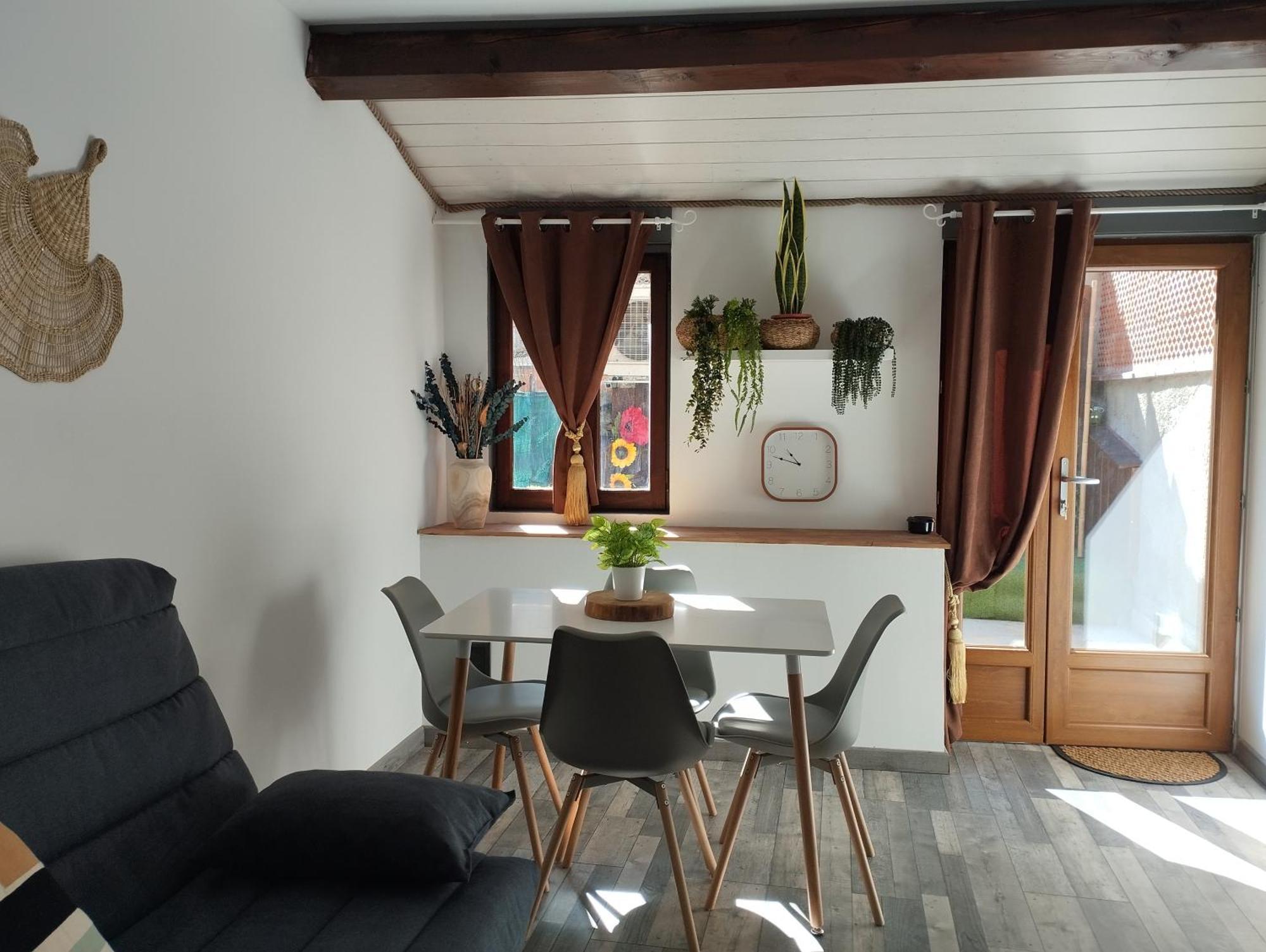 Apartmán Au Pied Des Remparts 10 Rue Saint Jean Villefranche-de-Conflent Exteriér fotografie